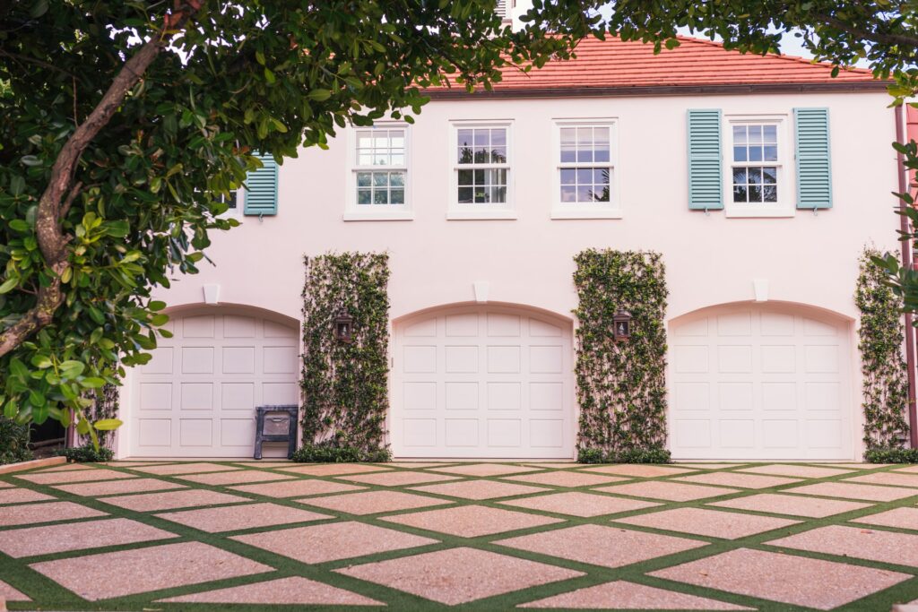 Garage Cleaning Checklist: How To Clean Your Garage The Right Way