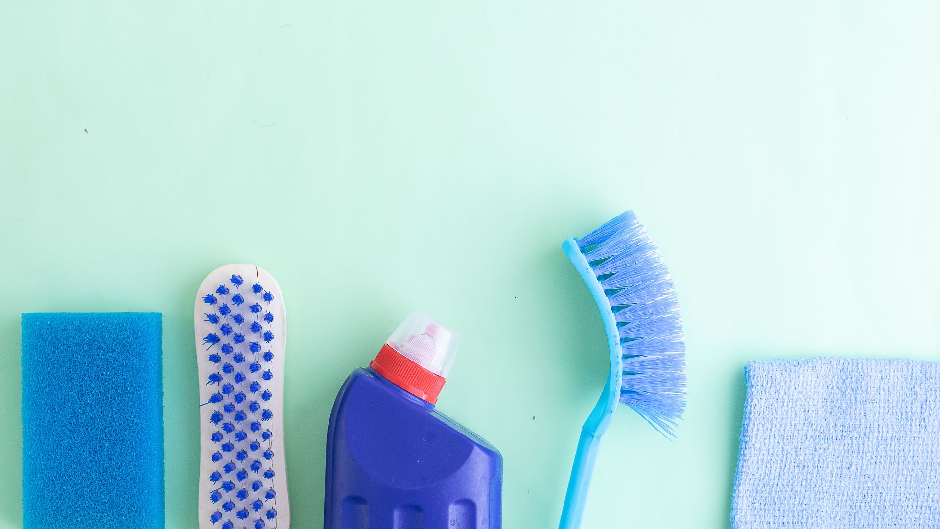 Cleaning equipment