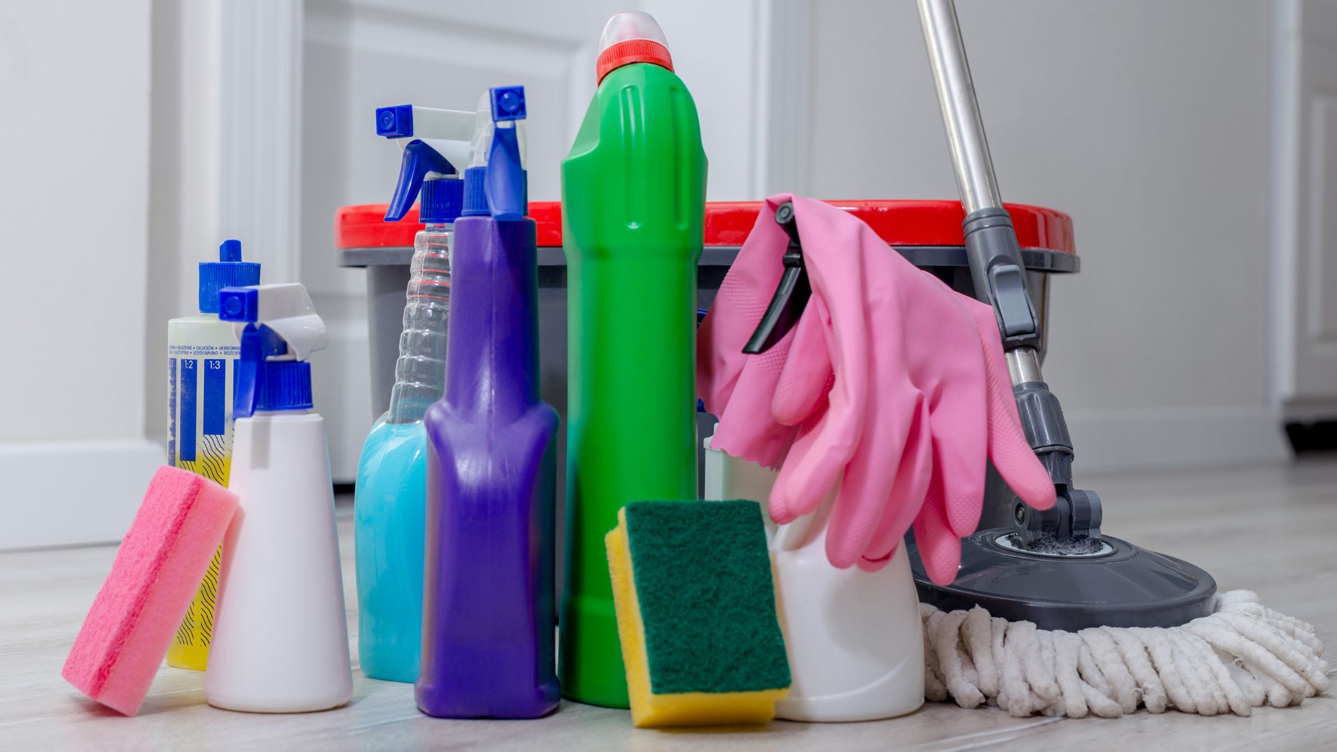 Cleaning equipment