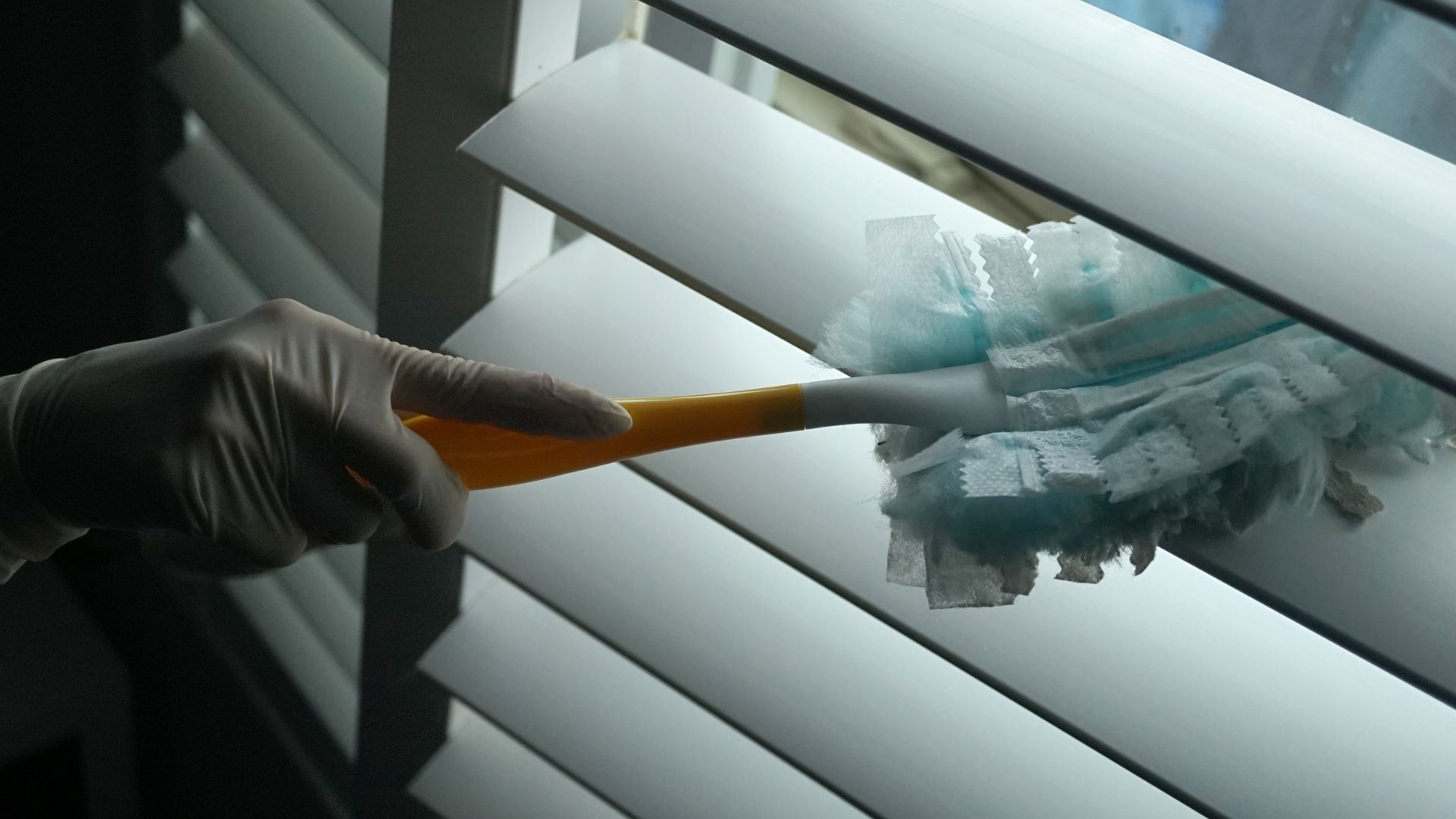 Wiping dust from windows